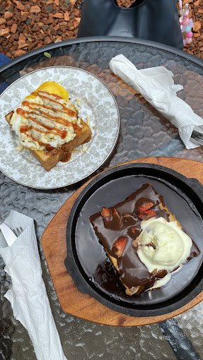 Kedai Lapis Aren & Toko Roti Aren Penumping french toast